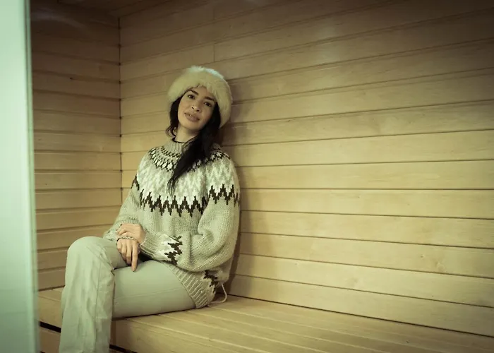 Hostel Capsule Ibedcity *